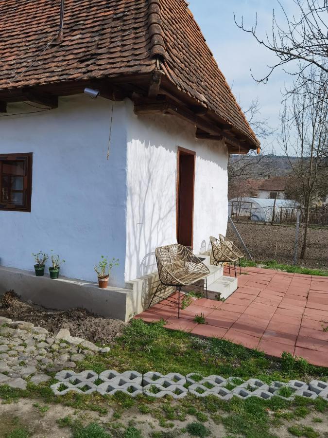 Sovarlak Sòvàrad Exteriör bild